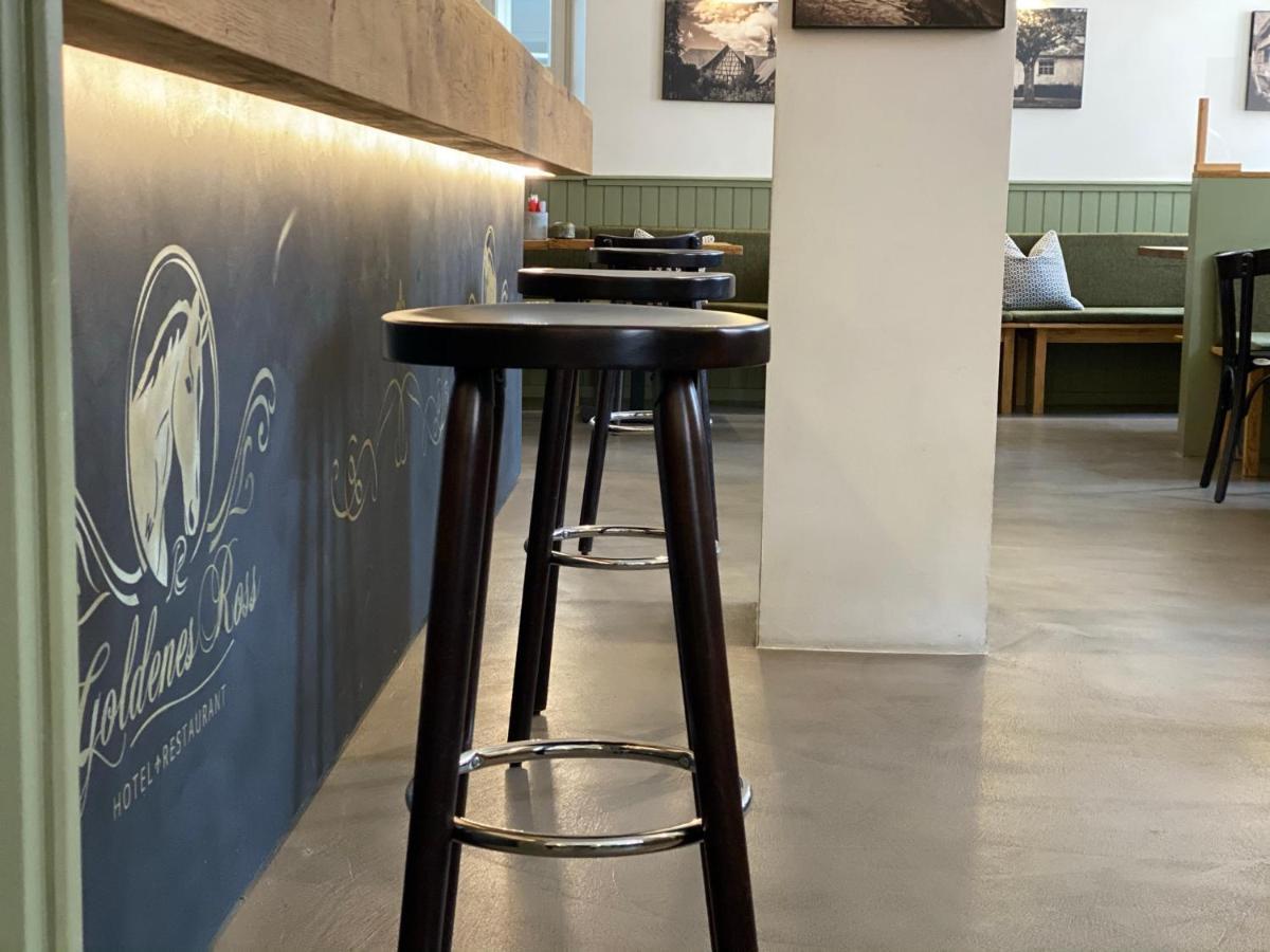 Gollheim Hotel Restaurant Goldenes Ross מראה חיצוני תמונה